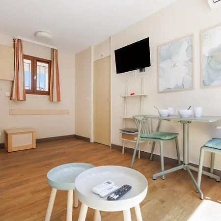 Upstays Garden Terrace Pool 28m2 Apartamento Cannes